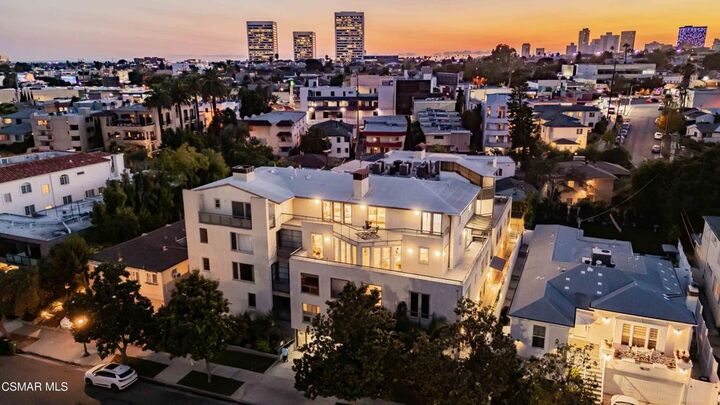 1645 Malcolm Avenue 302  Los Angeles CA 90024 photo