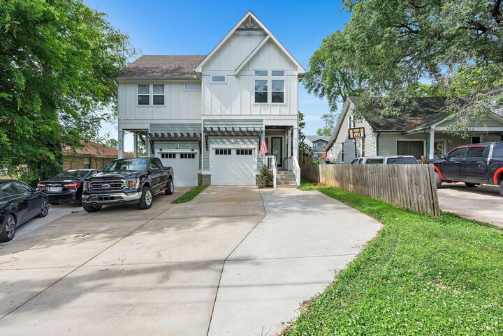 Property Photo:  911B Thomas Ave  TN 37216 