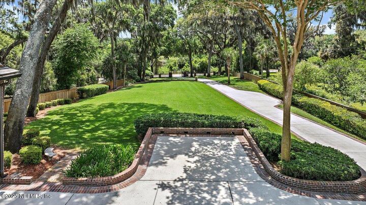 Property Photo: 12827 Ft Caroline Road FL 32225