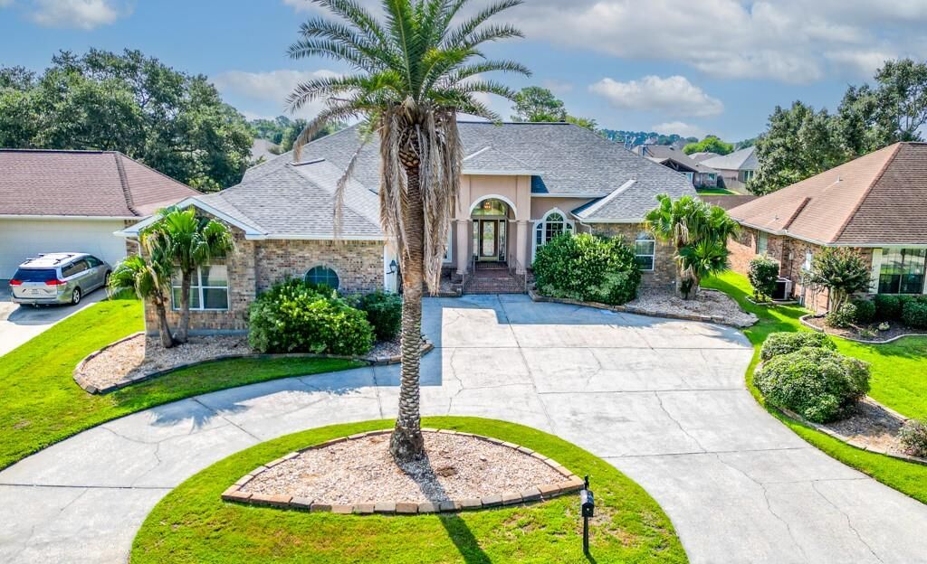 Property Photo: 43 Inlet Drive LA 70458