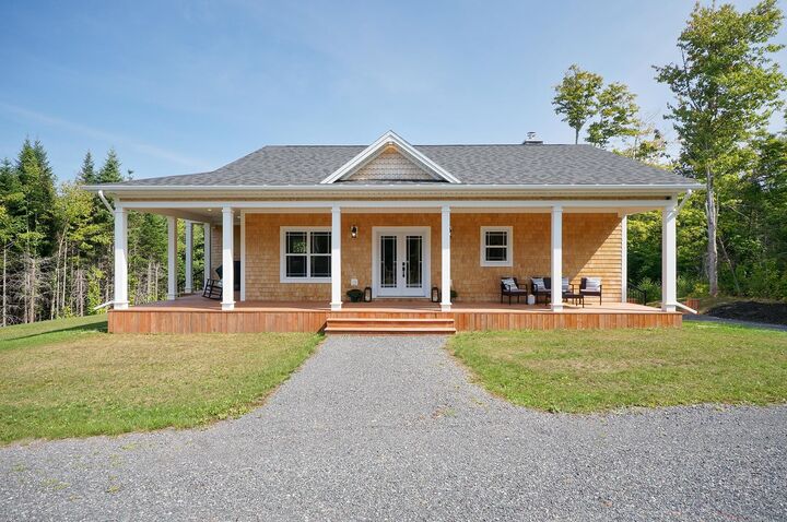 2202 Murray Harbour Road — photo 1