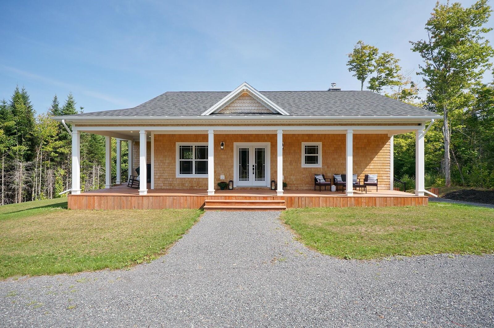 Property Photo: 2202 Murray Harbour Road PE C0A 2E0