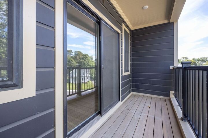 Property Photo:  272 Lincoln Street 3C  MA 01752 