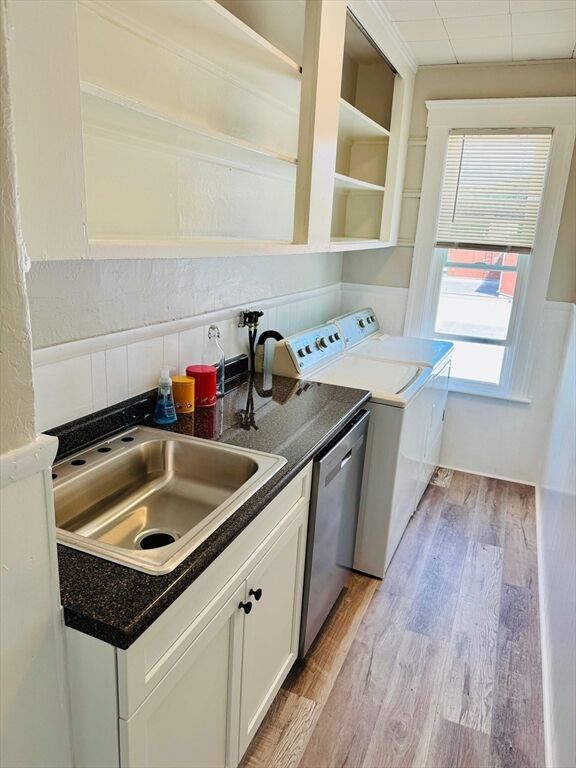 Property Photo:  20 Mann Street 3  MA 01602 