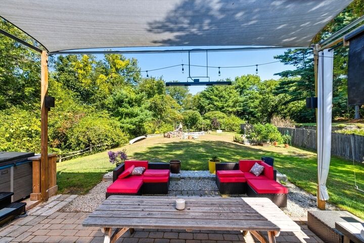 Property Photo:  815 Haverhill St  MA 01969 