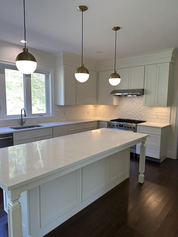 Property Photo:  37 Libbey Lane  MA 01581 