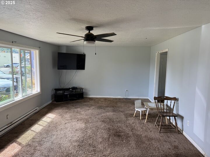 Property Photo:  2231 46th Ave  WA 98632 