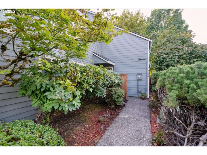 Property Photo: 20454 SW Rosa Dr OR 97078