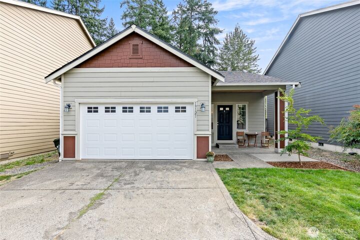 Property Photo:  19121  87th Avenue Ct E  WA 98375 