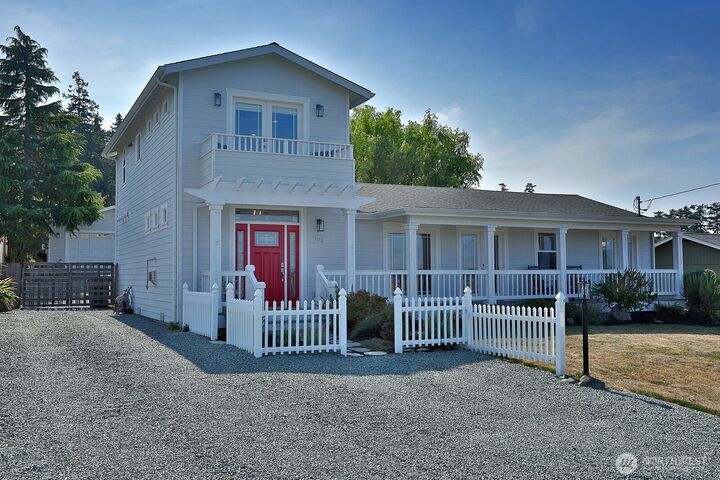 703 NE 6th Street  Coupeville WA 98239 photo