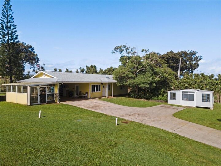 Property Photo:  200 Awalau Rd Unit B  HI 96708 