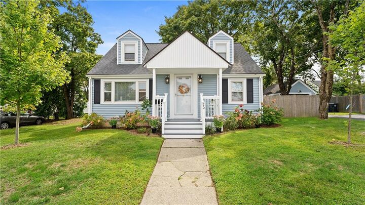 20 Manor Road  Cranston RI 02920 photo