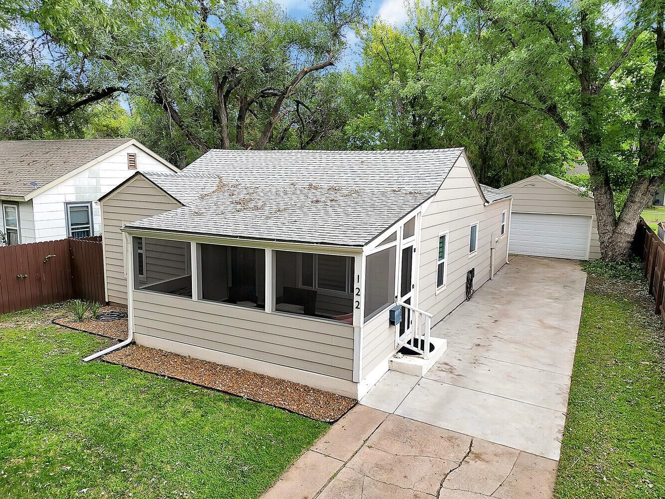 Property Photo:  122 S Custer Ave  KS 67213 