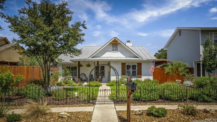 13642 Princes Knolls  San Antonio TX 78231 photo