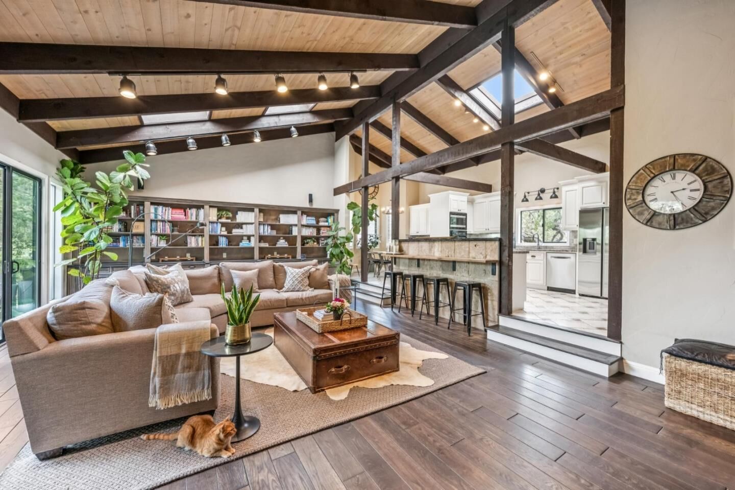 Property Photo: 61 Oak Haven Way CA 94062