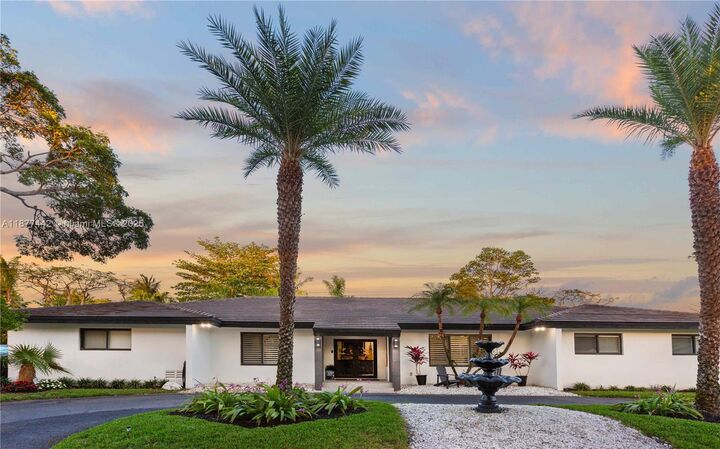 13505 SW 83rd Ct  Pinecrest FL 33156 photo