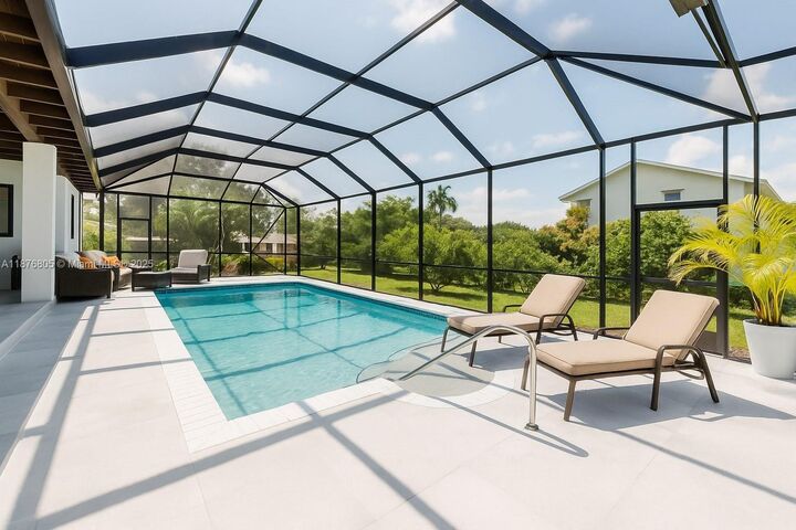 7761 SW 169th St  Palmetto Bay FL 33157 photo