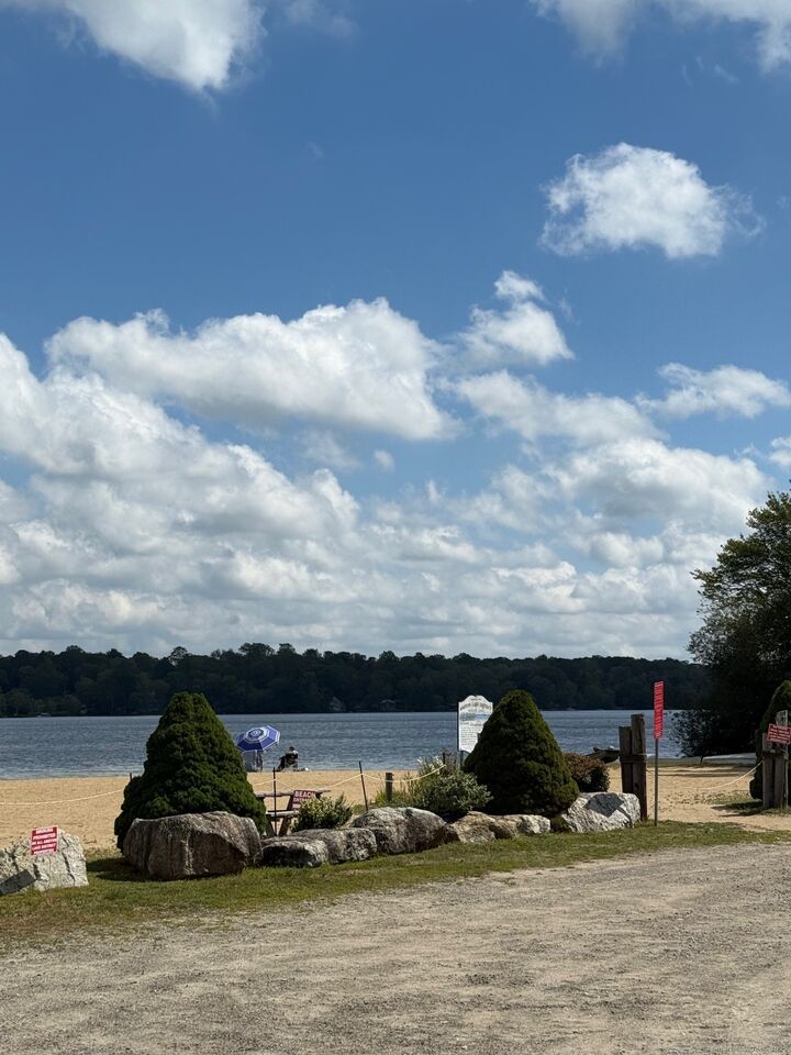 Property Photo: 14 Woodside Road CT 06231