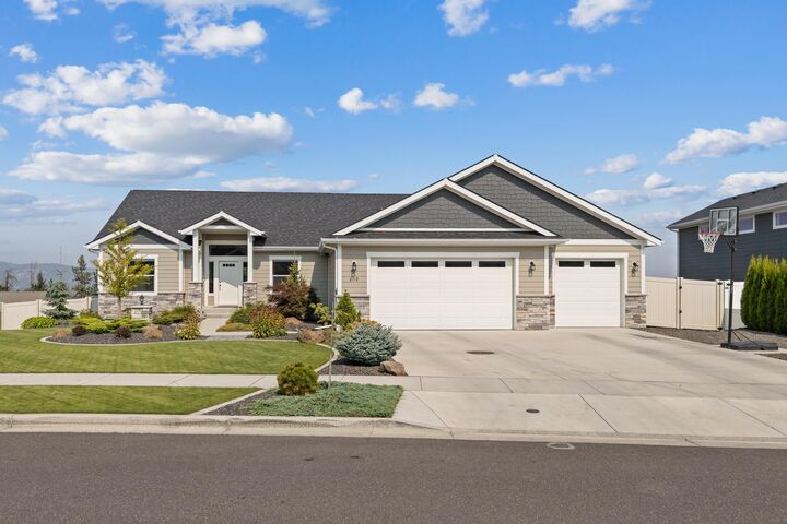 2712 W Howesdale Rd  Spokane WA 99208 photo