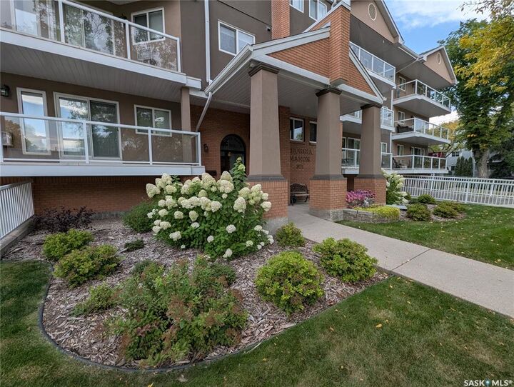 Photo de la propriété: 921 Main Street 204 SK S7H 0K5
