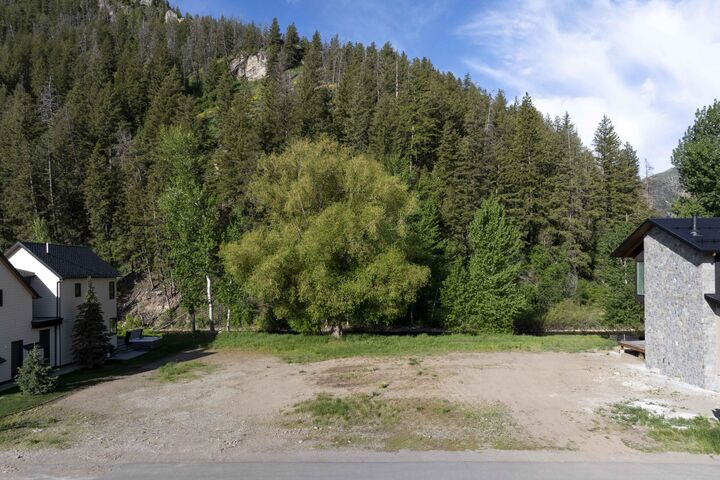 125 Mountain Creek Dr  Ketchum ID 83340 photo