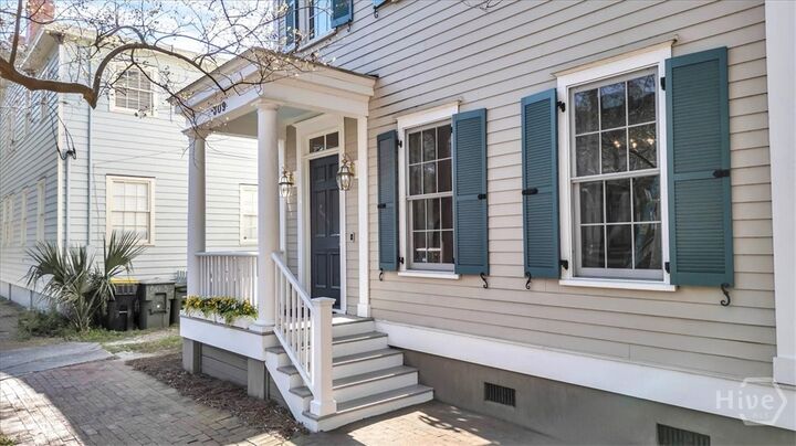 Property Photo: 309 W Bolton Street GA 31401