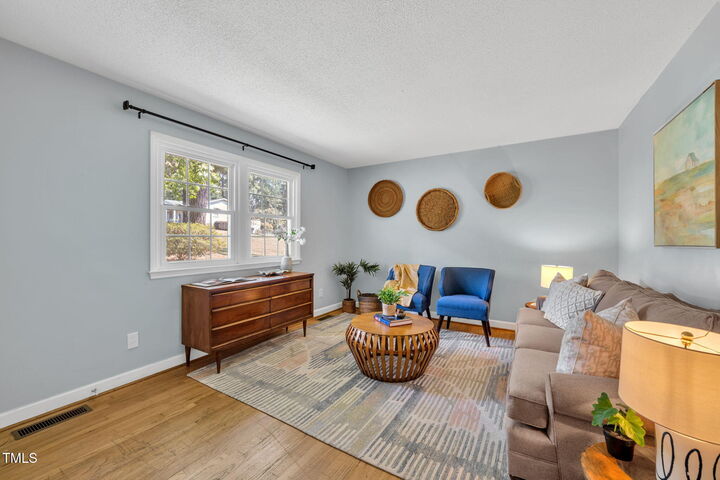 Property Photo:  608 Harvest Lane  NC 27606 