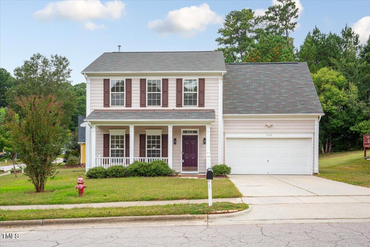 Property Photo:  1510 Haventree Road  NC 27713 