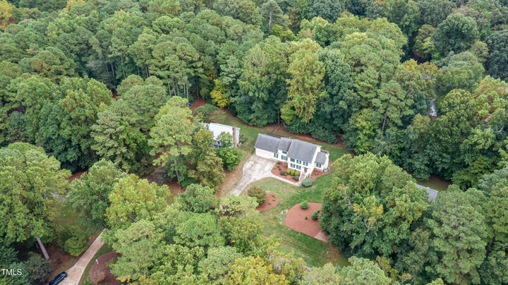 Property Photo:  8604 Wellsley Way  NC 27613