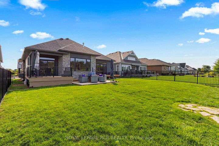 Property Photo:  232 Snowberry Lane  ON N0H 1S0 