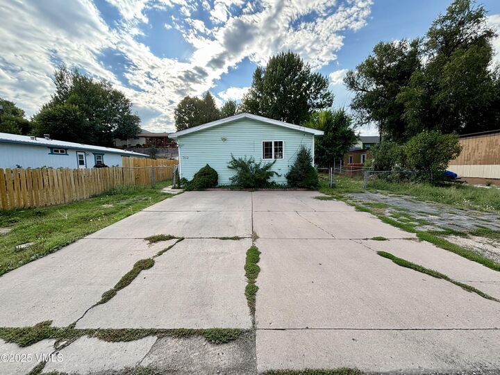 Property Photo:  702 Lost Lane  CO 81637 