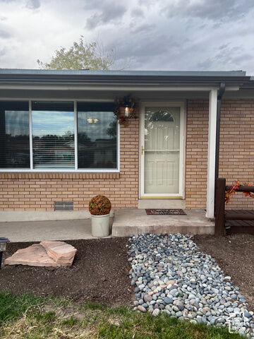 Property Photo:  1384 S Melanie Ln  UT 84075 