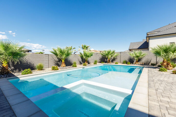 Property Photo: 3187 S Newport Dr UT 84780