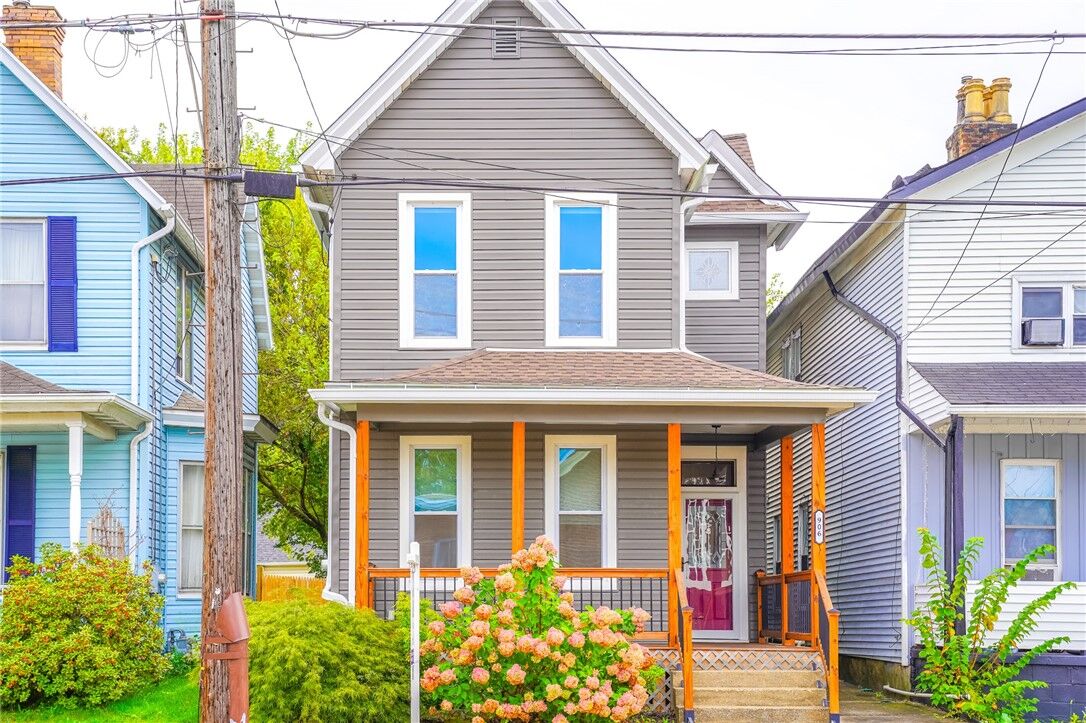 Property Photo:  906 11th Street  PA 15066 