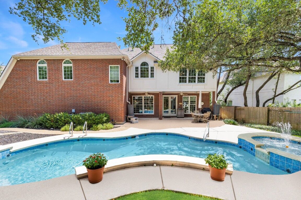 Property Photo:  10212 Rhett Butler Drive  TX 78739 