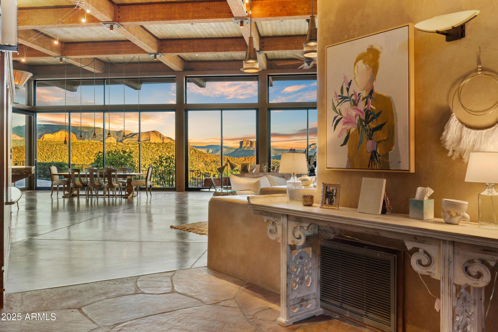 Property Photo:  3211 Calle Del Montana --  AZ 86336