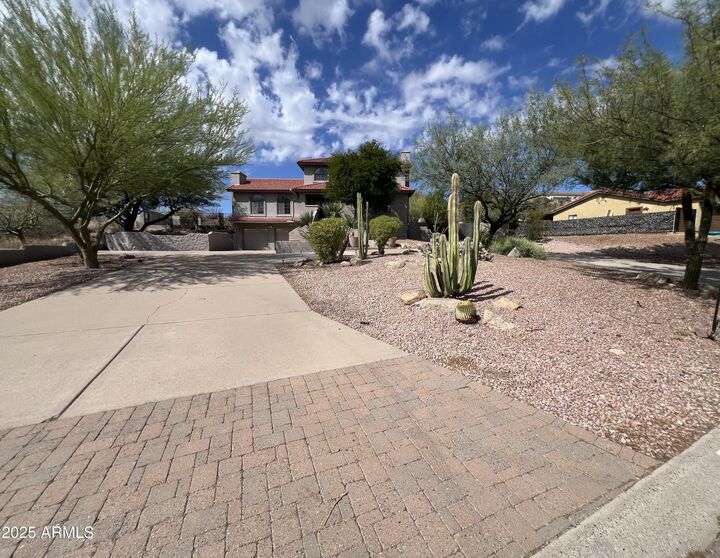 Property Photo: 15230 N Blackbird Drive AZ 85268
