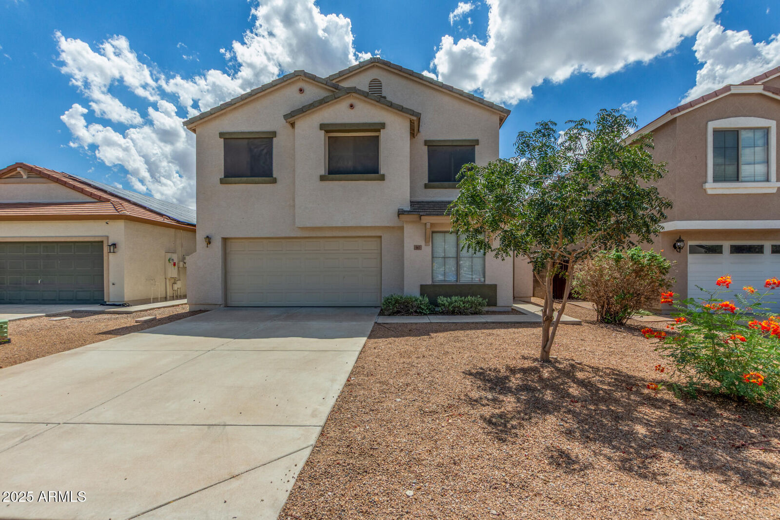Property Photo: 567 E Bradstock Way AZ 85140