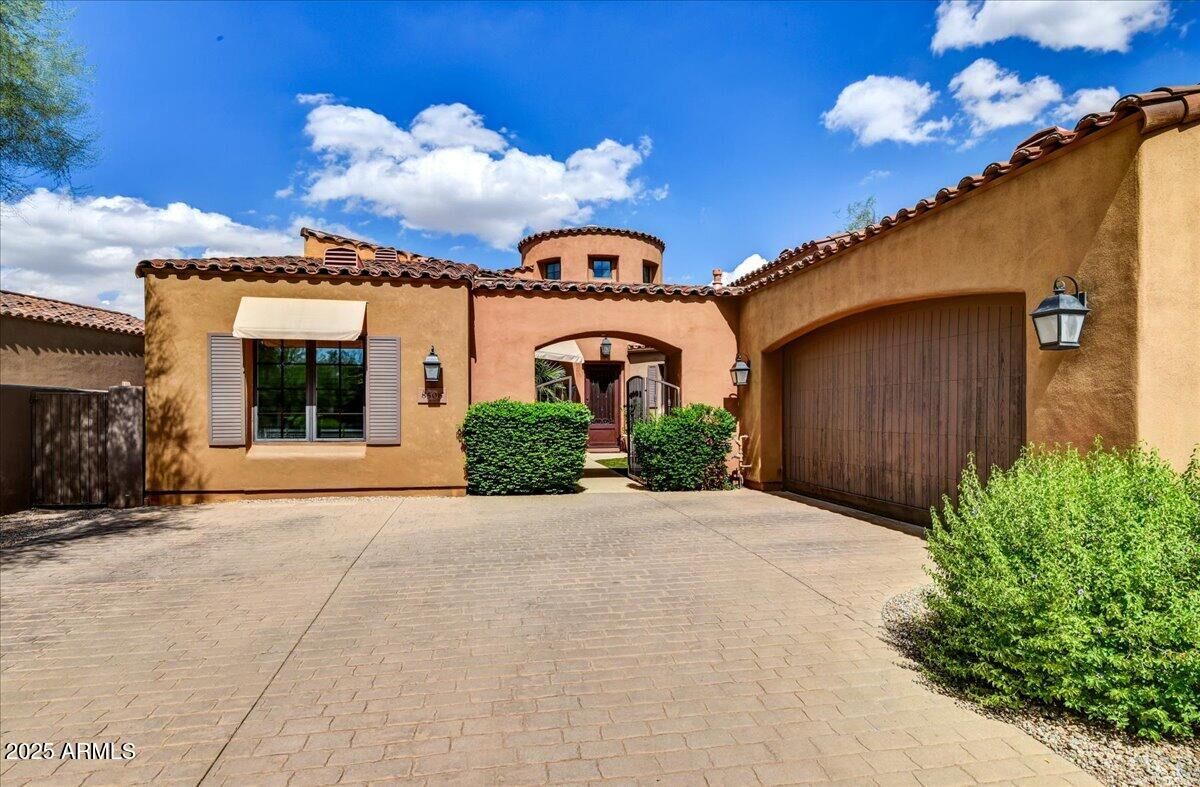 Property Photo:  8506 E Gilded Perch Drive  AZ 85255 