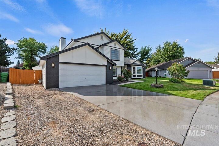 Property Photo:  3617 W Quaker Ridge Dr  ID 83646 
