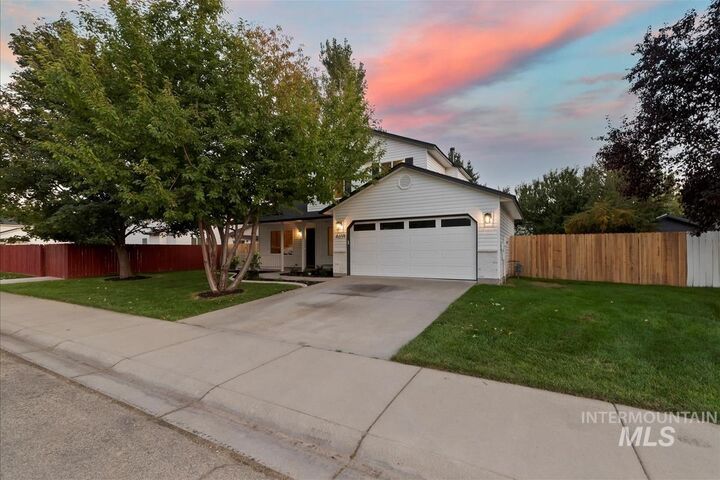 Property Photo:  4659 W Blue Creek Ct.  ID 83642 