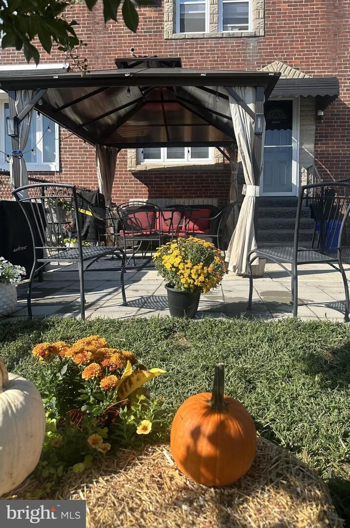 Property Photo: 3504 Decatur Street PA 19136
