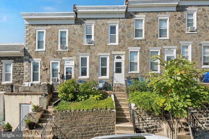 4612 Smick Street  Philadelphia PA 19127 photo