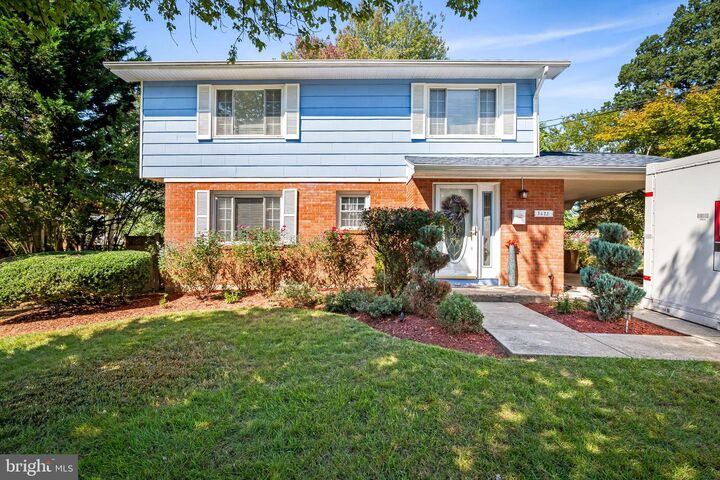 Property Photo:  3622 Cousins Drive  MD 20774 