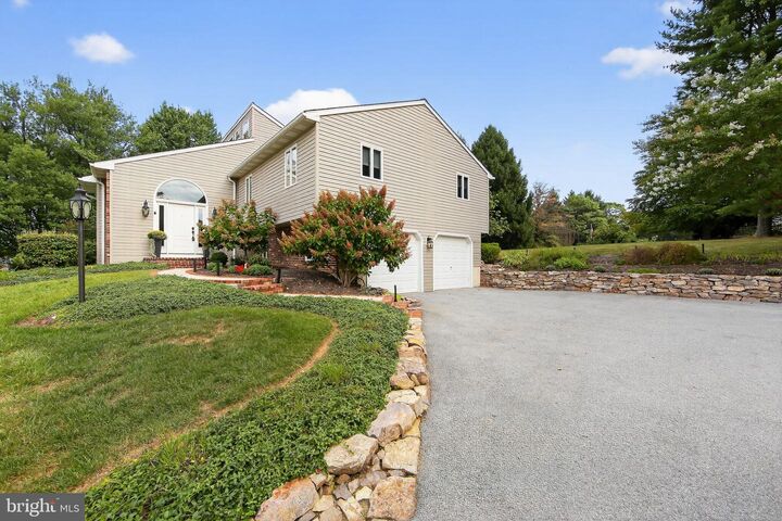Property Photo: 127 Clearview Drive PA 19335
