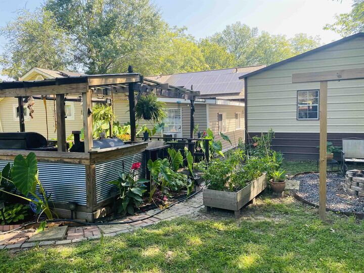 Property Photo:  207 Polk Street S  AR 71953 