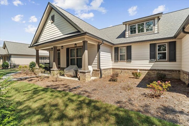 Property Photo: 258 Camden Way GA 30721