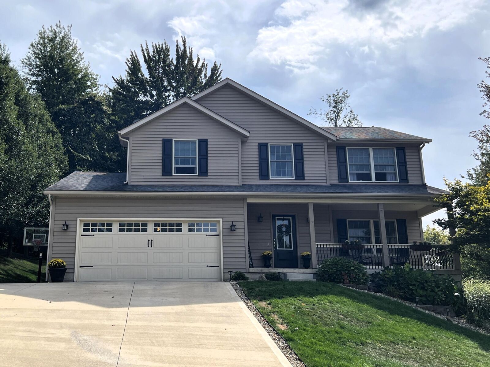 Property Photo:  1903 Willow Ridge Drive  OH 43056 