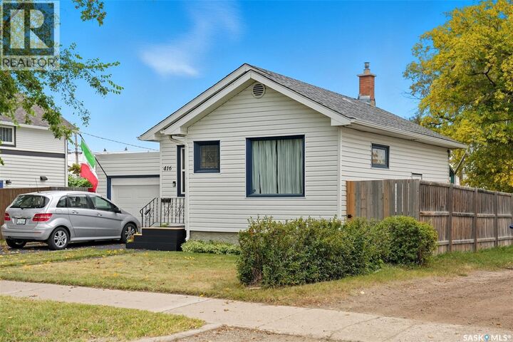 416 Taylor Street W  Saskatoon SK S7M 0C8 photo