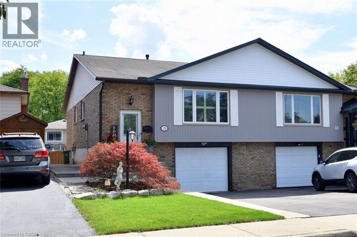 Photo de la propriété: 39 Markson Crescent ON L8T 4W3